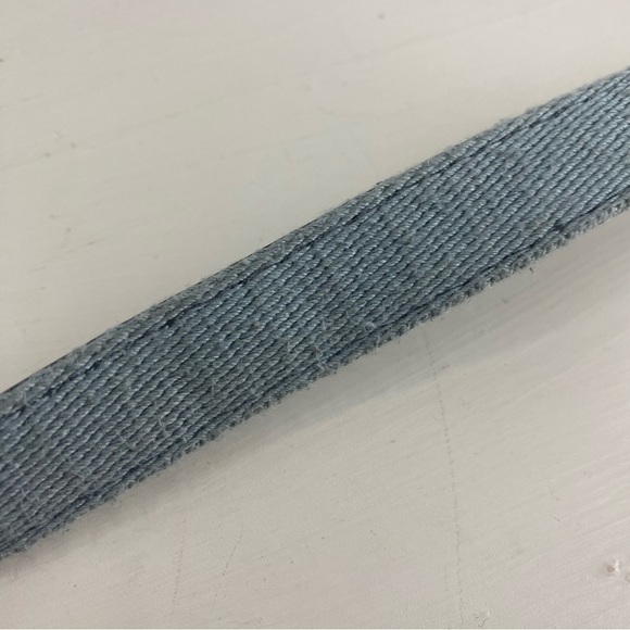 Vintage *FOSSIL* Kinley Crossbody | Light Blue Leather | Adjustable Strap | GUC - Picture 6 of 14